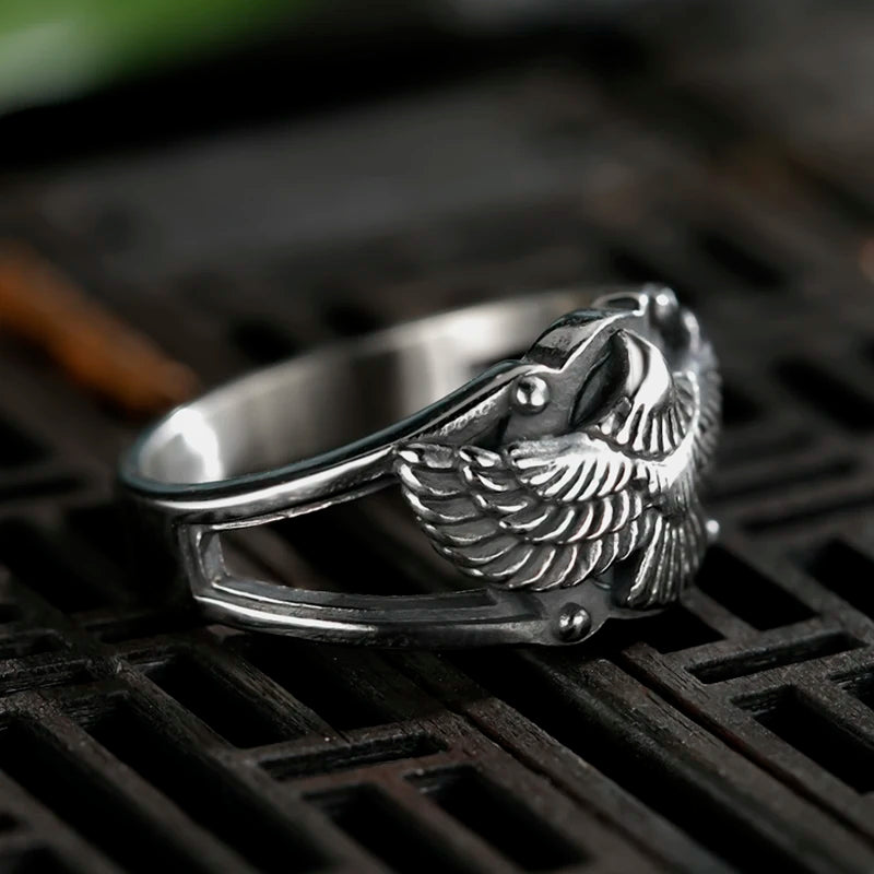 Edelstahl Männer Tier Ringe Fliegenden Adler Punk Rock Persönlichkeit für Männliche Freund Schmuck Kreativität Geschenk Anel Großhandel
