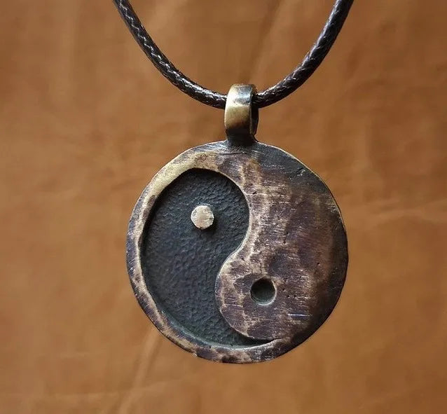 Vintage Taichi Symbol Yin Yang Halskette für Männer Antike aussehende hochwertige Anhänger handgemachte Halsketten Schmuck Geburtstagsgeschenk