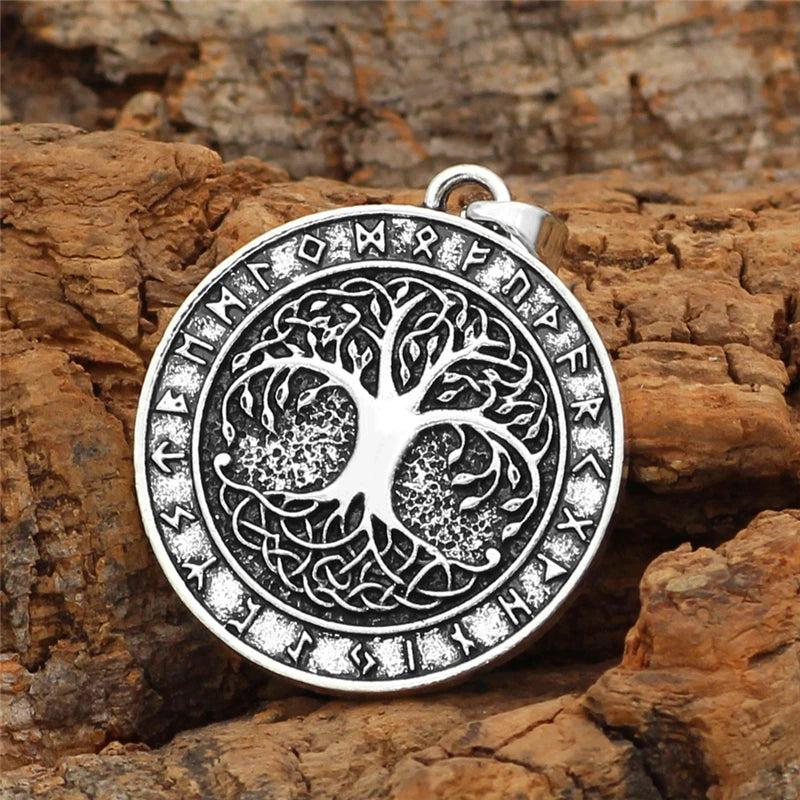 Nordic Vintage Baum des Lebens Runde Anhänger Viking Rune Halskette Antike Bronze Silber Farbe Männer Frauen Schmuck Geschenke Dropshipping