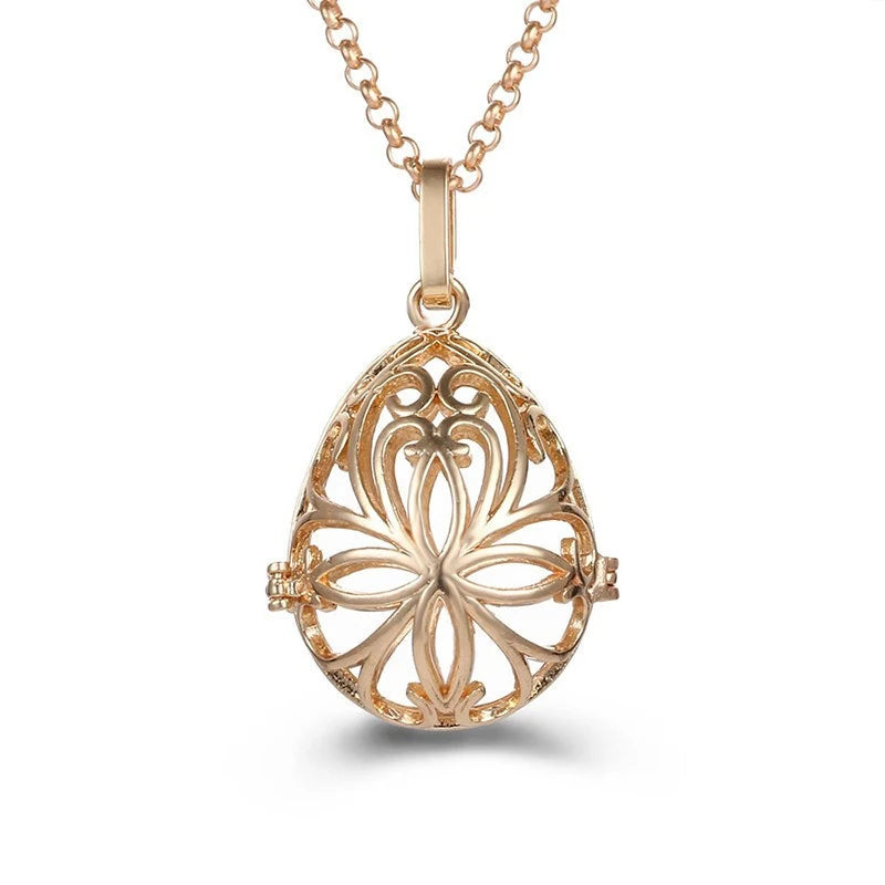 2020 beliebte Multi-Stile hohle Vintage-Halskette Schmuck Musik Ball Schwangerschaft Glocke Halskette Aroma ätherisches Öl Medaillon Anhänger