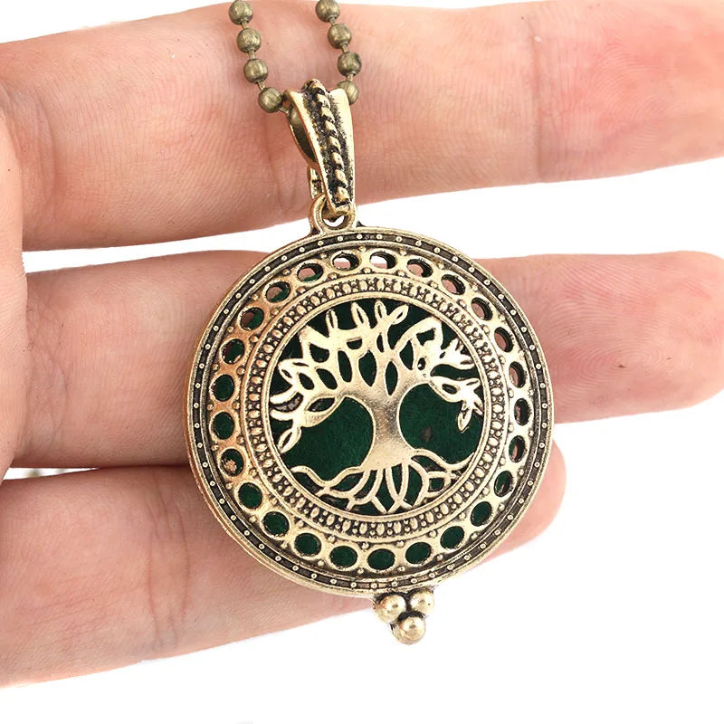 Neue Aroma Kaleidoskop Retro Halskette Antike Medaillon Anhänger Magnetische Parfüm Ätherisches Öl Diffusor Medaillon Aromatherapie Schmuck