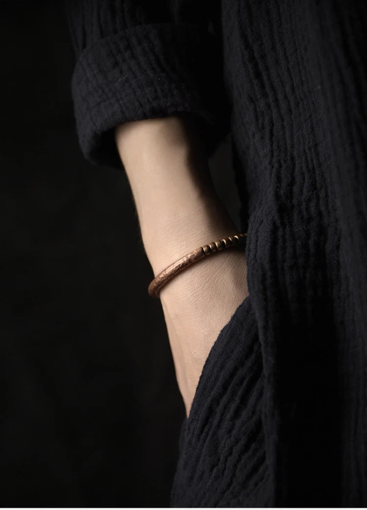 Handgefertigtes Armband aus gehämmertem reinem Kupfer, Vintage-Armband, künstlich, oxidiert, Street-Rock-Stil, Metall, Unisex-Schmuck für Männer und Frauen