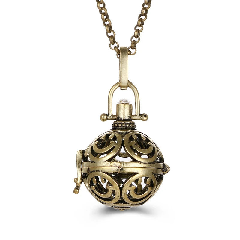 2020 beliebte Multi-Stile hohle Vintage-Halskette Schmuck Musik Ball Schwangerschaft Glocke Halskette Aroma ätherisches Öl Medaillon Anhänger