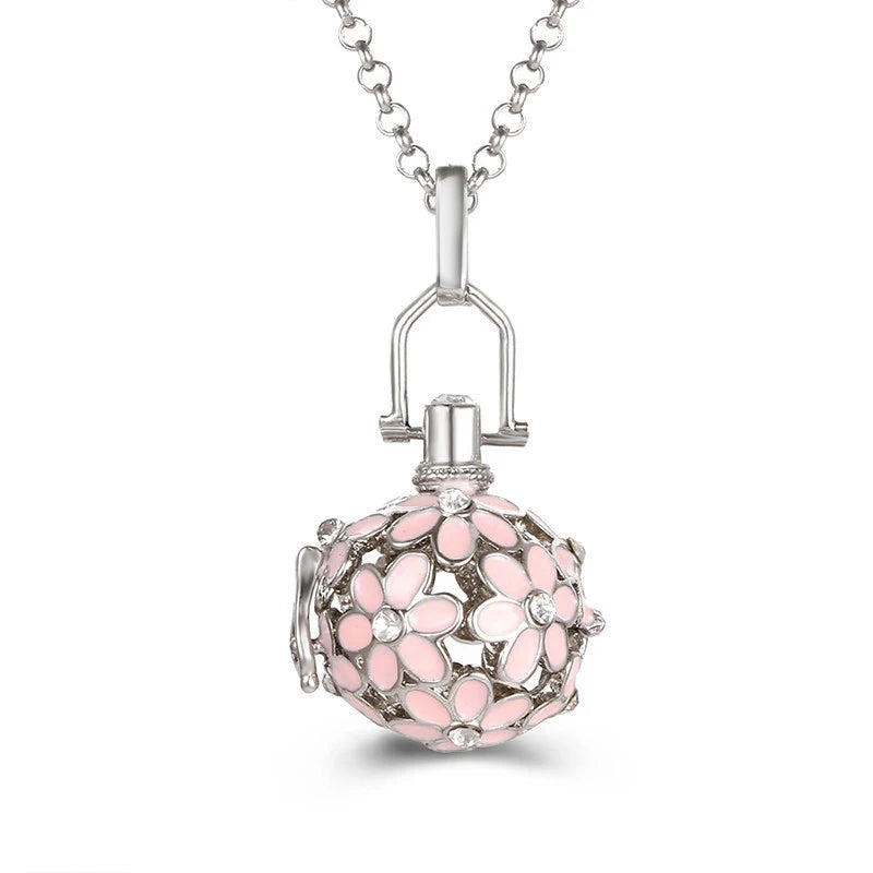 2020 beliebte Multi-Stile hohle Vintage-Halskette Schmuck Musik Ball Schwangerschaft Glocke Halskette Aroma ätherisches Öl Medaillon Anhänger