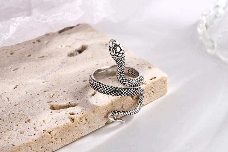Retro Thai Silber Wicklung Schlangenform 925 Sterling Silber Schmuck Persönlichkeit Dominierendes Tier Exquisite Öffnungsringe R295