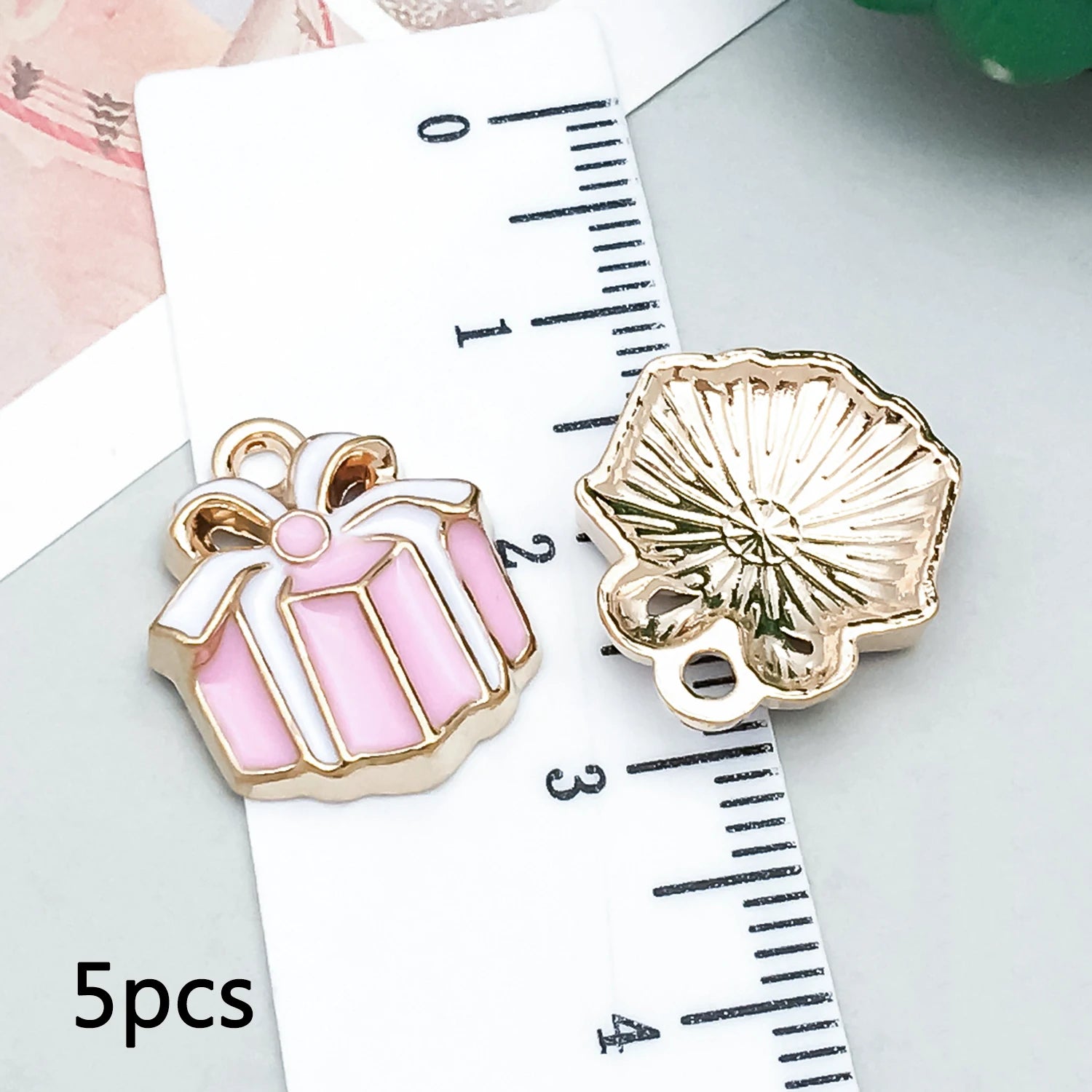 5/20 Stück Legierung Emaille Pulver weiß Weihnachten Anhänger Schmuck machen DIY Schlüsselanhänger Ohrringe Charms für Schmuck Armbänder Halskette