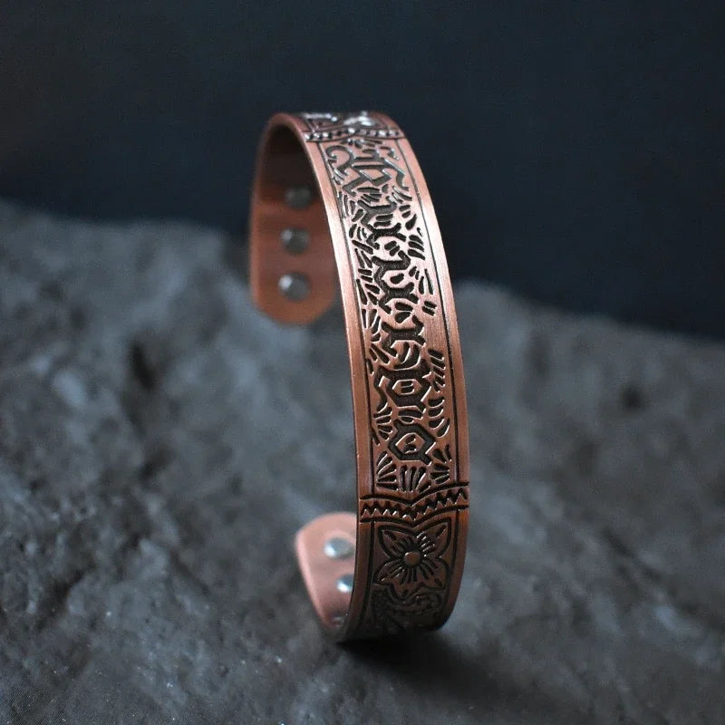 Handgefertigtes Kupfer-Magnetarmband, handgeschmiedet mit massivem und hochwertigem Kupferarmband im Wikinger-Stil mit minimalistischer Eleganz für Herren