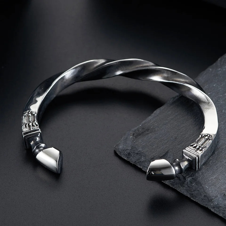 Vintage Krieg Pferd Huf Twist Manschette Armreifen männer 316L Edelstahl Mode Offene Armbänder Punk Amulett Schmuck Dropshipping