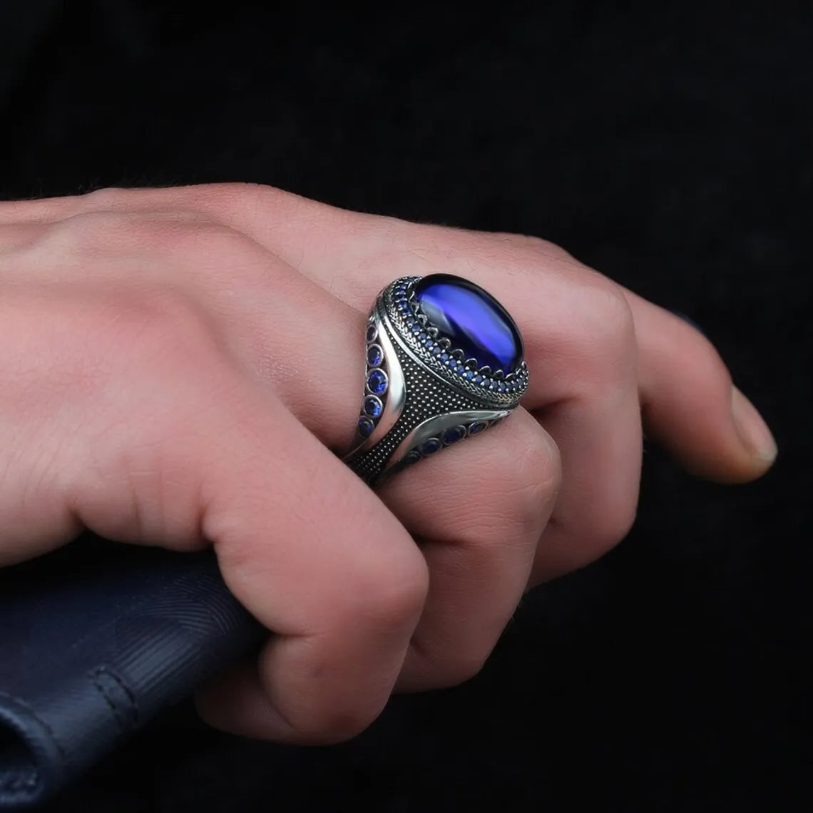 2025 Vintage Punk Große Dunkelblaue Stein Ringe für Männer Schmuck Zubehör Hochzeit Schmuck Vintage Zirkon Finger Ringe