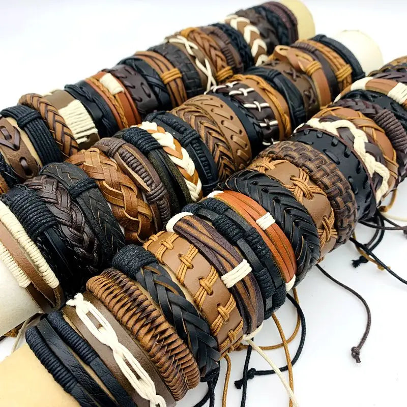 10/20/30/50/100PCs Leder Manschette Armbänder Handgemachte Retro Armreif Armbänder Schwarz/Braun Mode schmuck Party Geschenk Großhandel Lot