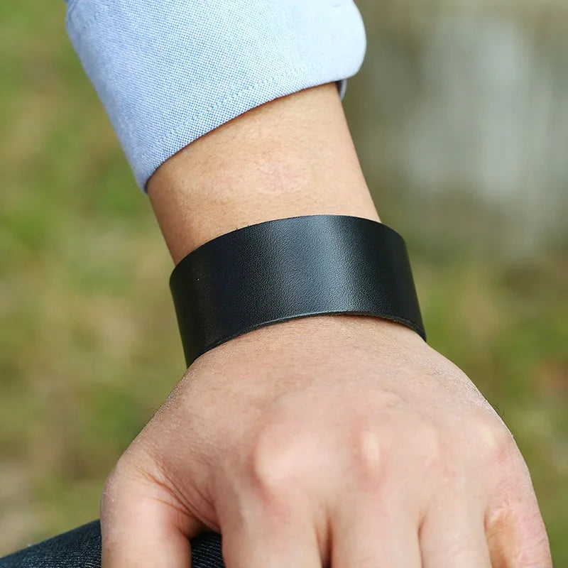 Breite Wickelarmbänder aus echtem Leder für Herren, Retro, verstellbare Armreifen für Männer, Punk-Stil, Schmuck, Geschenke, Schwarz, Braun, Rot, Grün, Blau