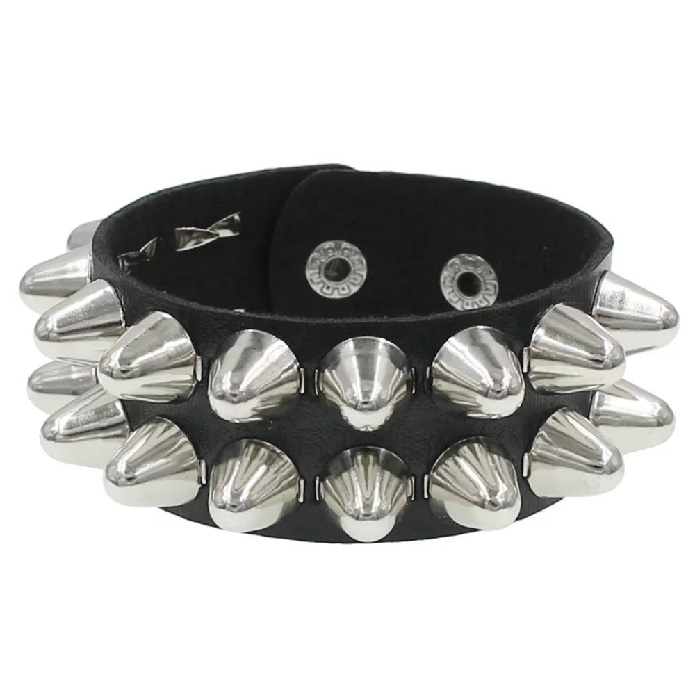 Neue breite Punk Chunky Rivet Leder Armreif Rock Reihen quadratische Nägel Armband einstellbare Größe Schmuck Armbänder & Armreif