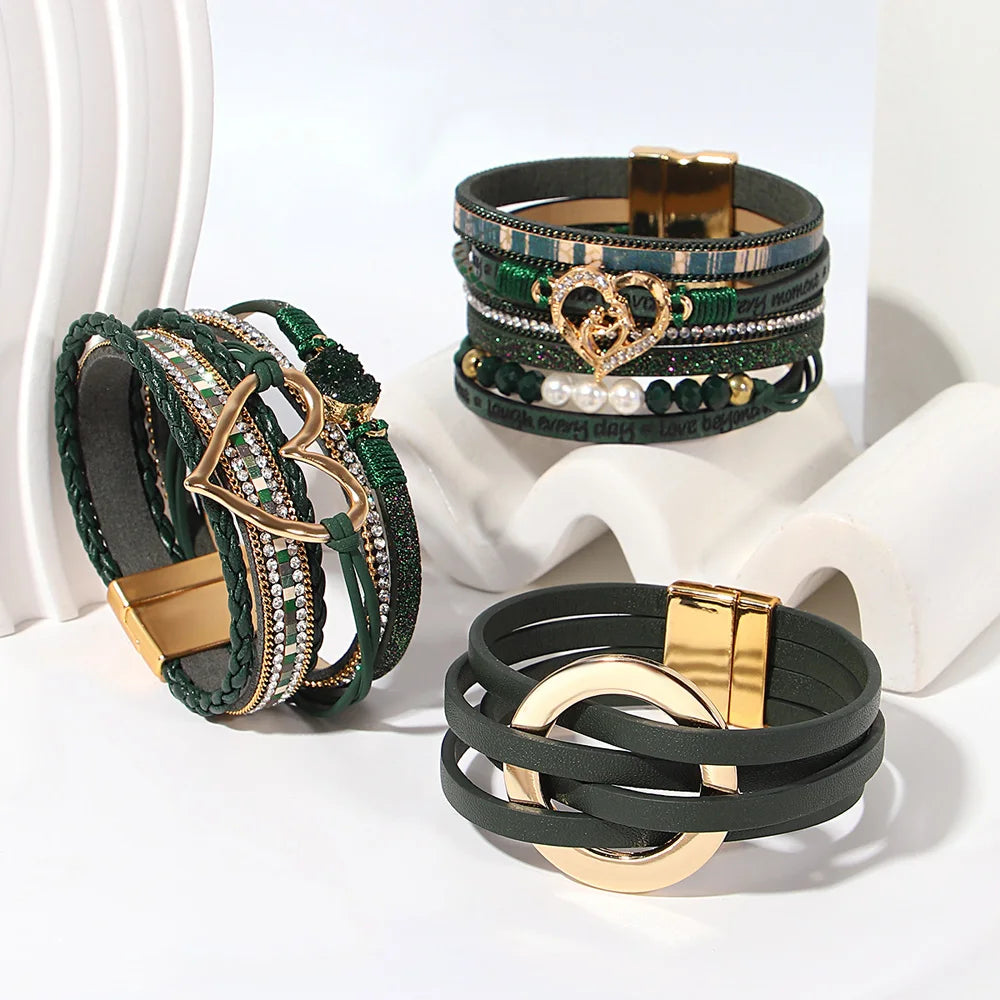 ALLYES Vintage grünes mehrschichtiges Wickelarmband aus Leder für Damen und Herren, Boho-Armbänder mit eingelegten Strasssteinen und Armreifen, Charm-Schmuck