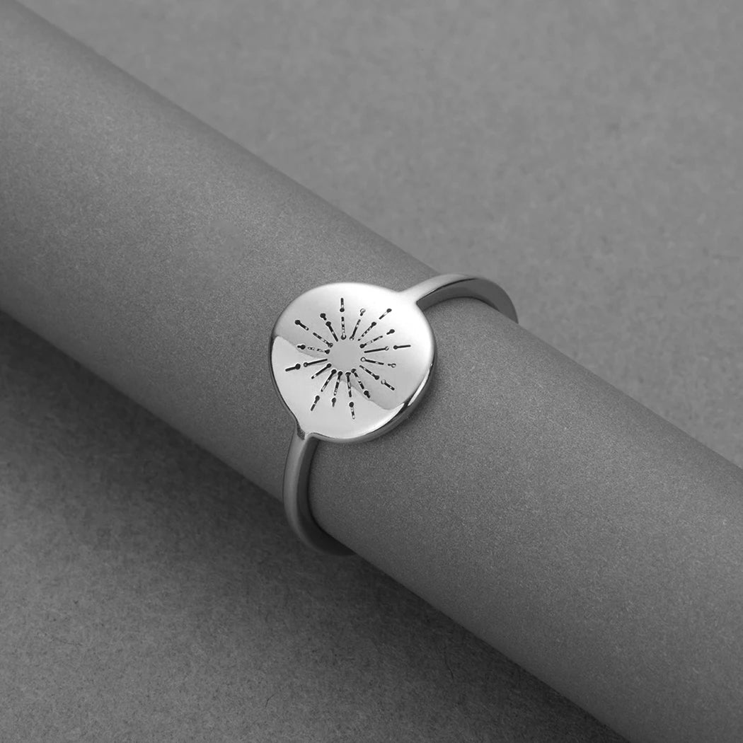 Initial minimalist ischen Edelstahl Starburst der Sonne Tarot Ring für Frauen Männer zierliche ovale Aussage Schmuck Geschenk