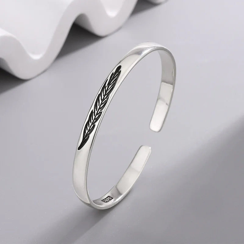Neue Ankunft Retro Einfache Feder Armreifen 925 Sterling Silber Temperament Persönlichkeit Beliebte Öffnung Armbänder TYB304