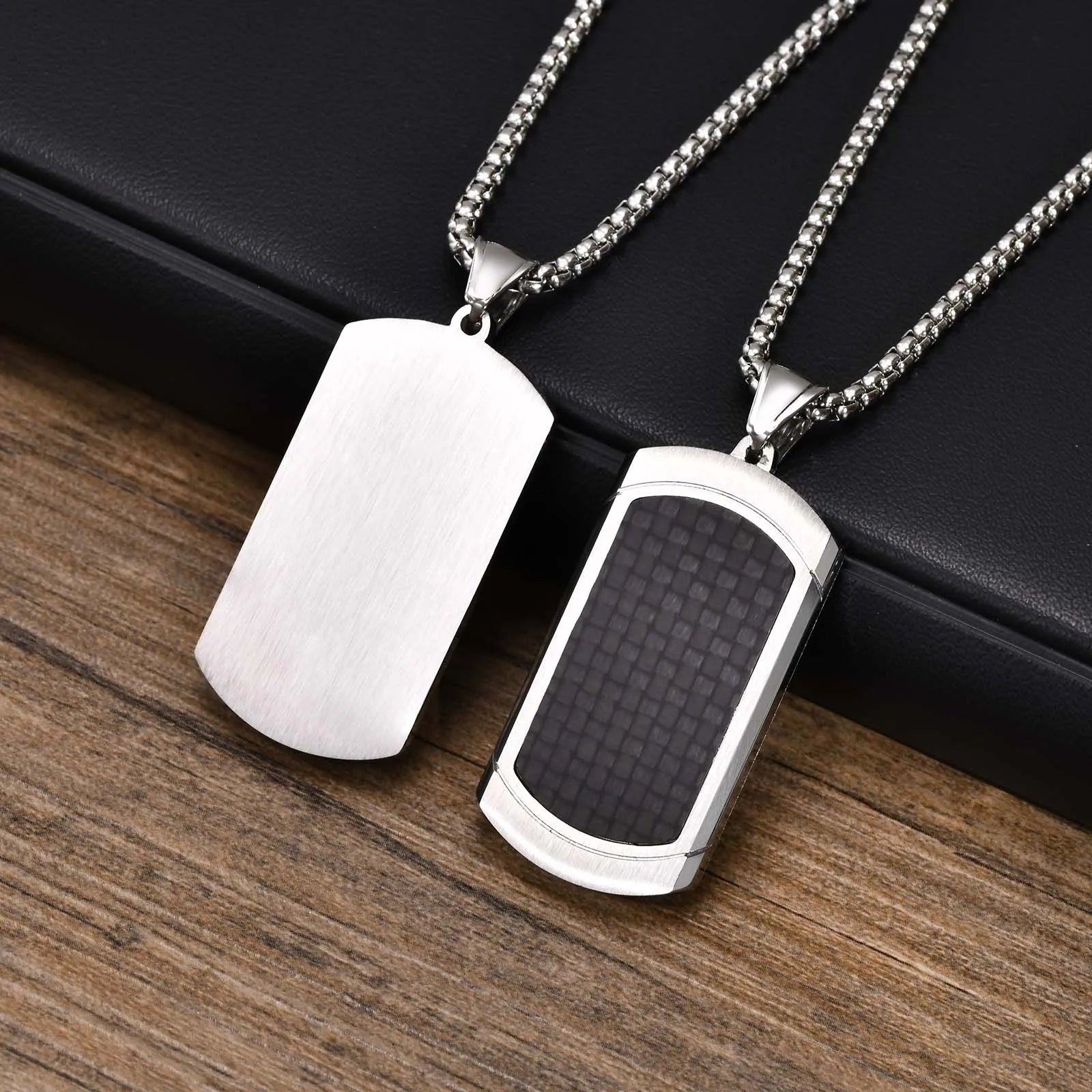 Vnox Herren-Halskette mit Erkennungsmarken-Anhänger aus Edelstahl, geometrische Hundemarken-Halsketten, Geschenk für Ihn, Schmuck