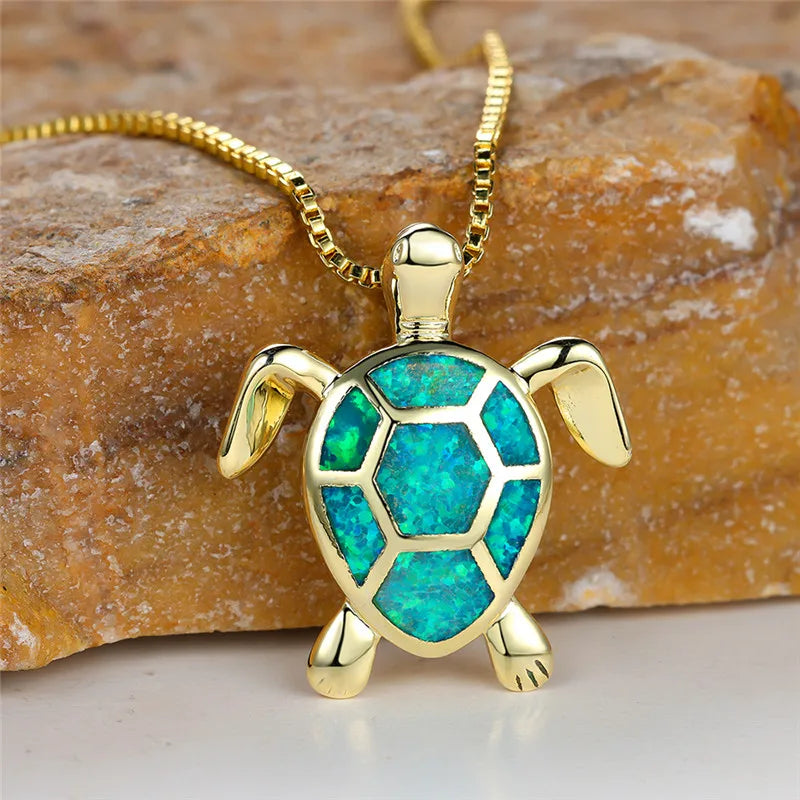 Grüne Feueropal Stein Halskette Niedliche Kleine Schildkröte Anhänger Halsketten Für Frauen Vintage Gold Farbe Kette Halskette Hochzeit Schmuck