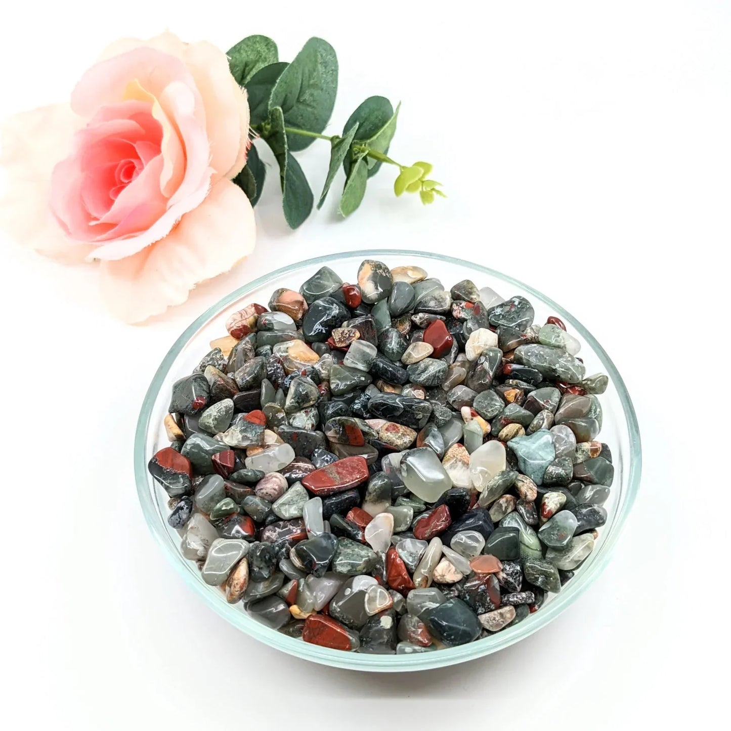 3–12 mm afrikanische Blutstein-Kristallchips, afrikanische Blutstein-Mini-Kieschips, halbgetrommelte Kristallchips, afrikanischer Blutstein