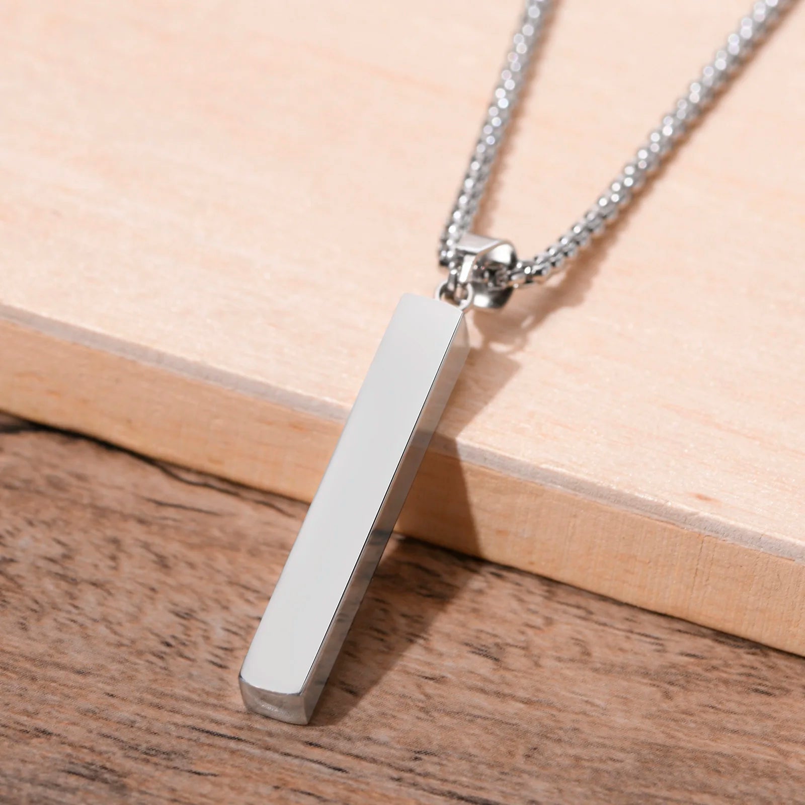 Wasserdichte 3D-Halsketten mit vertikaler Balken für Männer, minimalistischer geometrischer Anhänger aus Edelstahl mit Box-Kette, männlicher Kragenschmuck