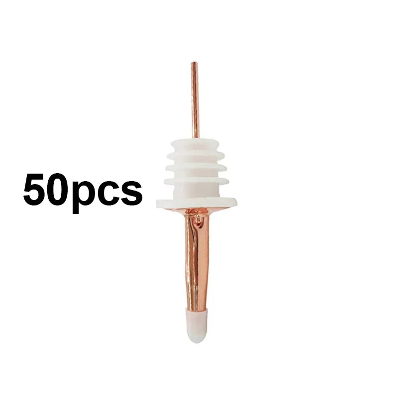50Pcs Weinausgießer mit Gummi Staub Kappen Edelstahl Alkohol Dispenser Liquor Tüllen Flasche Ausgießer