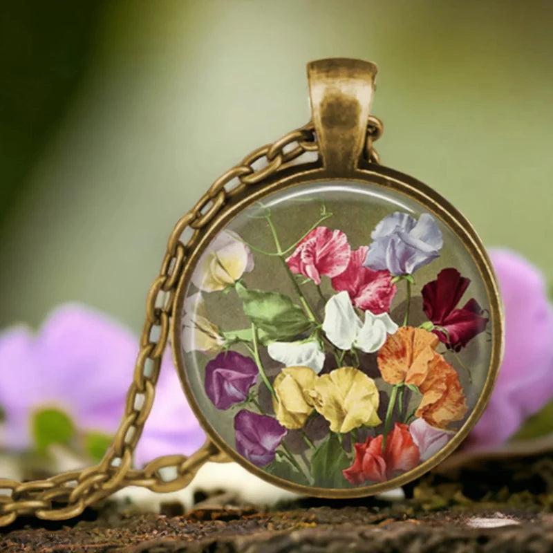 Vintage Antik vergoldete bunte süße Erbsenblume Glas Anhänger Halskette für Frauen Schmuck