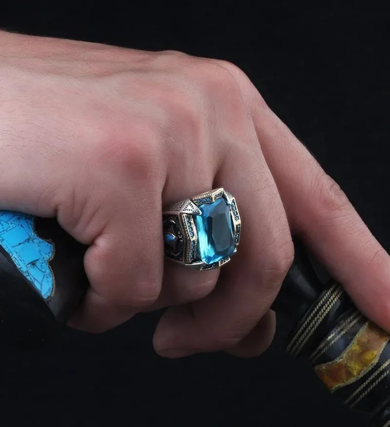 Vintage Handgemachte Türkische Signet Ring Für Männer Frauen Alte Silber Farbe Geschnitzte Ring Rot Gelb Zirkon Inlay Punk Motor Biker