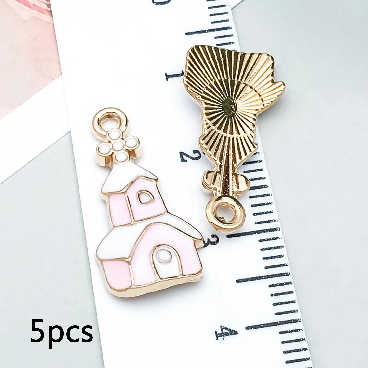 5/20 Stück Legierung Emaille Pulver weiß Weihnachten Anhänger Schmuck machen DIY Schlüsselanhänger Ohrringe Charms für Schmuck Armbänder Halskette