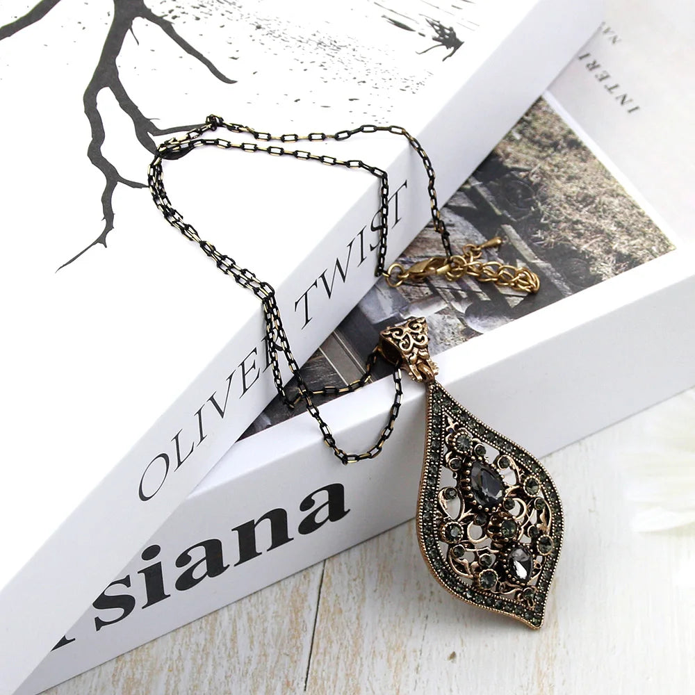 Sunspicems Einzigartige Graue Kristall Anhänger Halskette Für Frauen Antik Gold Farbe Vintage-Schmuck Party Zubehör Luxus Geschenke