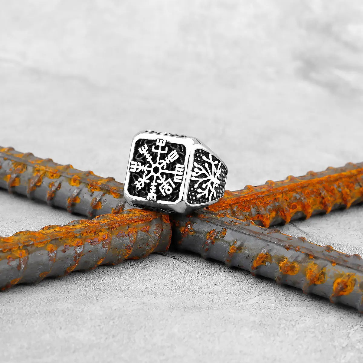 Vintage Edelstahl Wikinger Amulett Ring Nordischer Kompass Runen Männer und Frauen Ringe Teenager Multi Style Schmuck Freund Geschenk