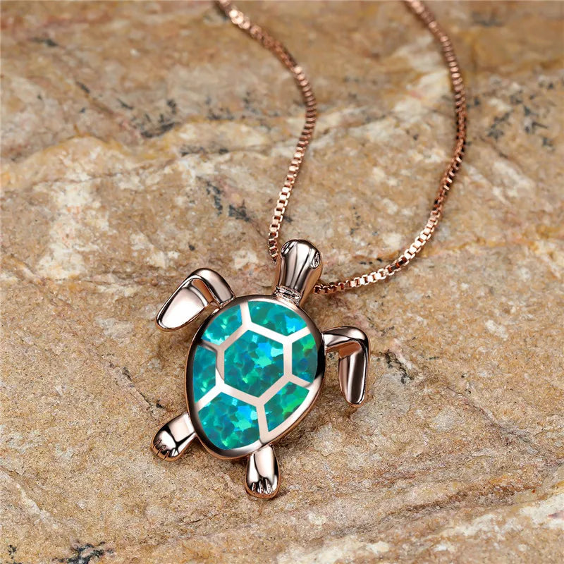 Grüne Feueropal Stein Halskette Niedliche Kleine Schildkröte Anhänger Halsketten Für Frauen Vintage Gold Farbe Kette Halskette Hochzeit Schmuck