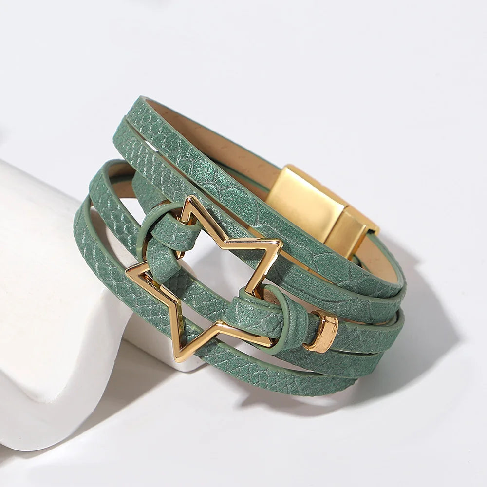 ALLYES Vintage grünes mehrschichtiges Wickelarmband aus Leder für Damen und Herren, Boho-Armbänder mit eingelegten Strasssteinen und Armreifen, Charm-Schmuck