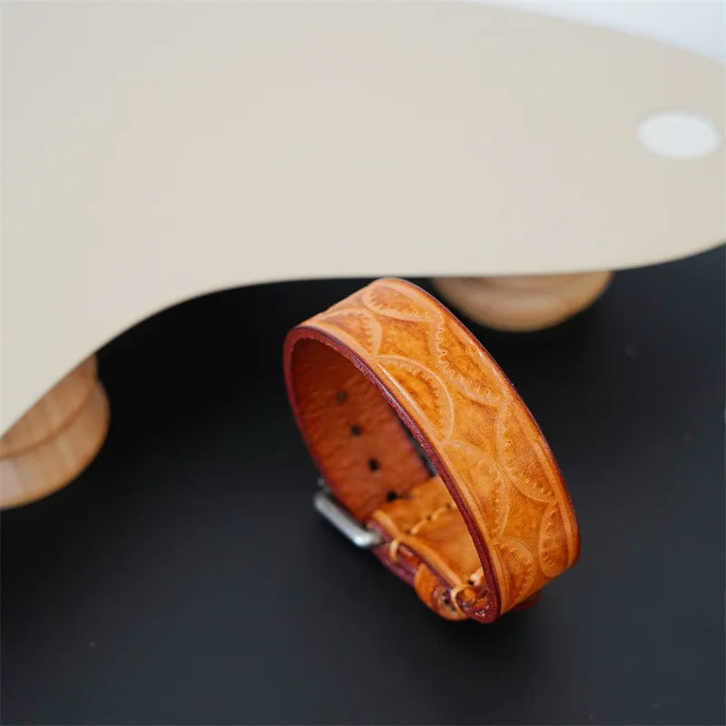 MKENDN Vintage pflanzlich gegerbtes Rindsleder-Manschettenarmband für Männer und Frauen, Punk-Armreif, geriebenes Distressed-Denim-farbiges Armband