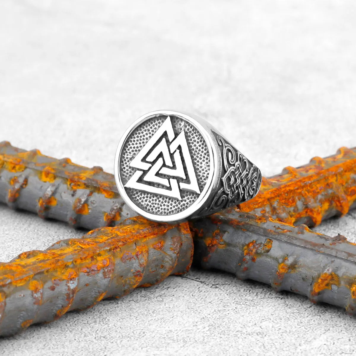 Vintage Edelstahl Wikinger Amulett Ring Nordischer Kompass Runen Männer und Frauen Ringe Teenager Multi Style Schmuck Freund Geschenk