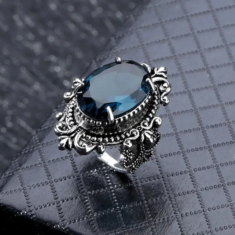 Huitan Geschnitzte Muster Vintage Frauen Ringe mit Oval Blau CZ Stein Retro Weibliche Ringe für Party Chic Jahrestag Geschenk Neue Schmuck
