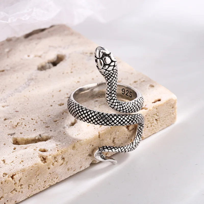Retro Thai Silber Wicklung Schlangenform 925 Sterling Silber Schmuck Persönlichkeit Dominierendes Tier Exquisite Öffnungsringe R295