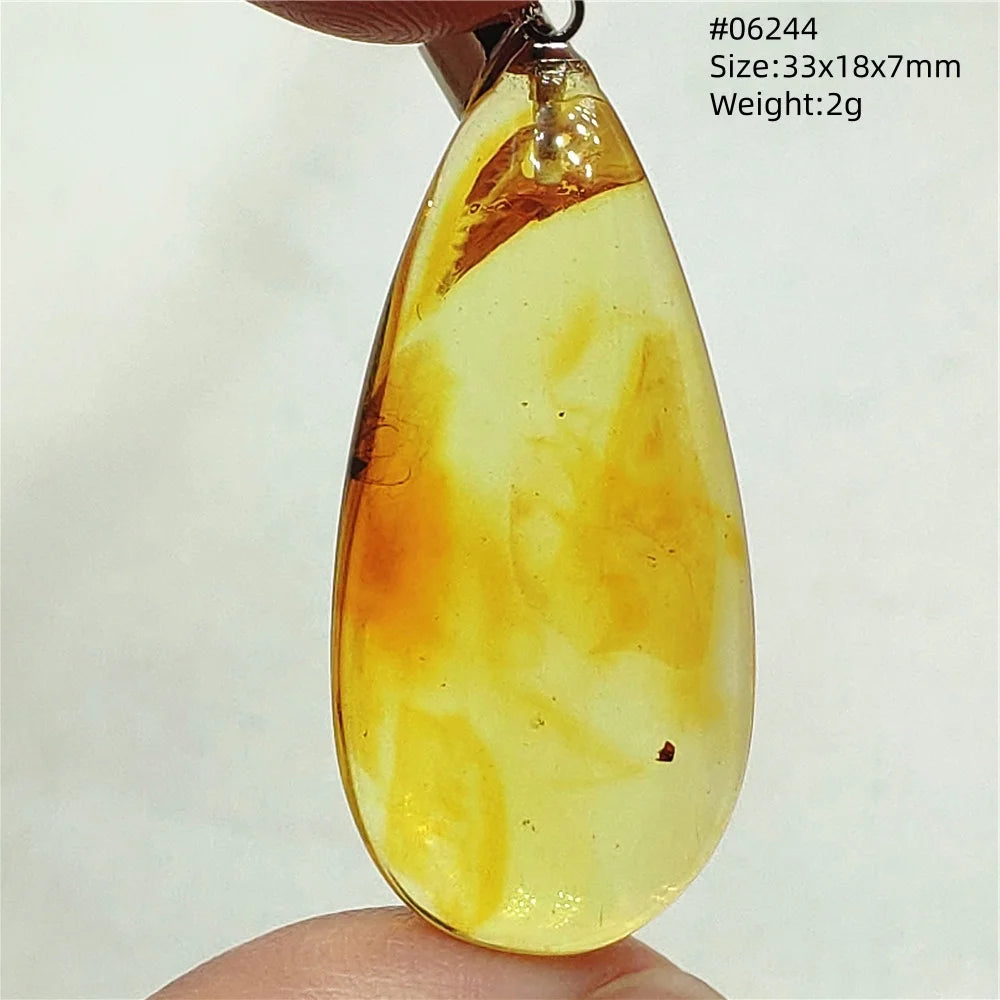 Natürlicher Bernstein-Anhänger Blumenförmiger Gelber Baltischer Bernstein Damen Herren Schmuck Reiki-Stein Burma AAAAAAA