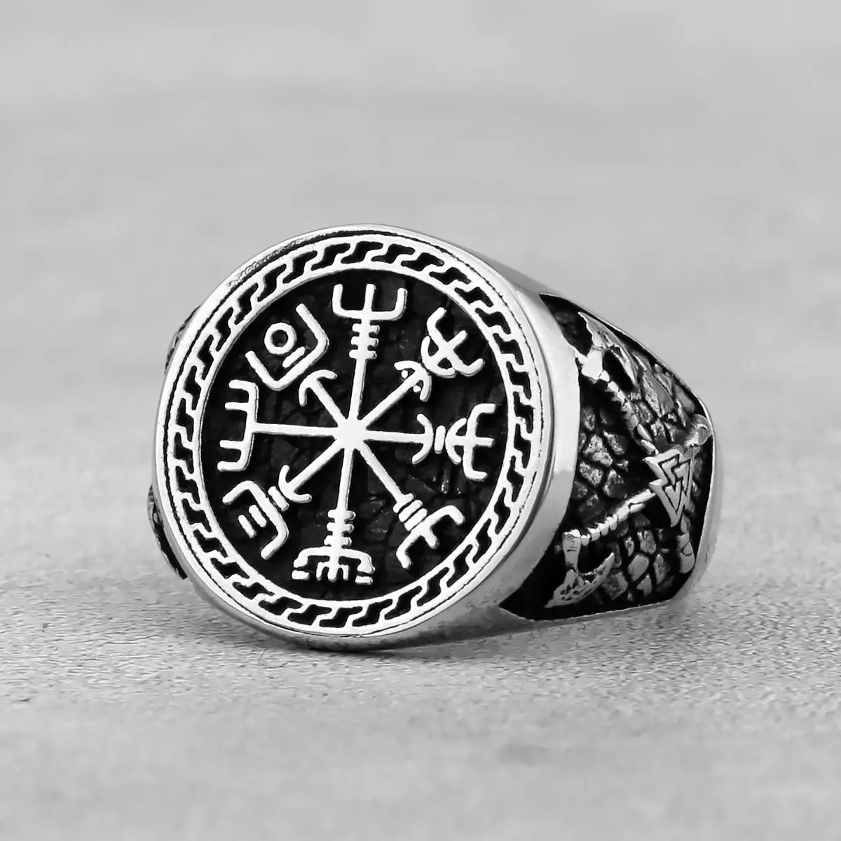 Vintage Viking Edelstahl Kompass Ring Herren Viking Valknut Axt Ring Punk Odin Rune Gold Farbe Ring Schmuck Geschenk Großhandel