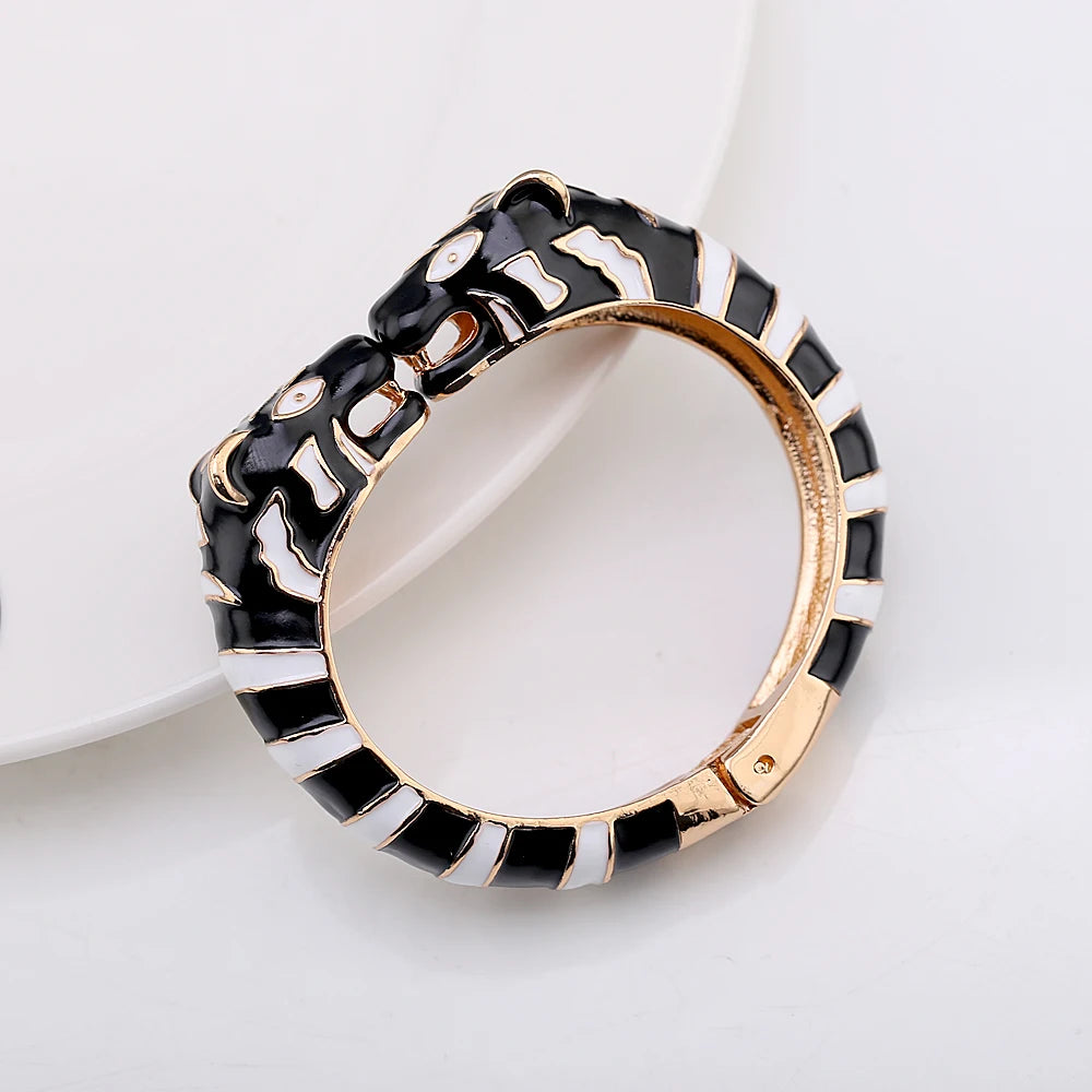 Kaymen neue Emaille bunte Tiger Armreif Manschette Armband für Frauen Mädchen Aussage mehrfarbige Mode Armreif Schmuck 15 Farben