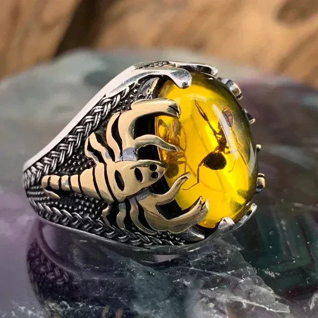 Europäischer und amerikanischer eingelegter Smaragd-Herrenring Türkei Retro dominanter Persönlichkeitsring, um den Bankett-Party-Schmuck teilzunehmen