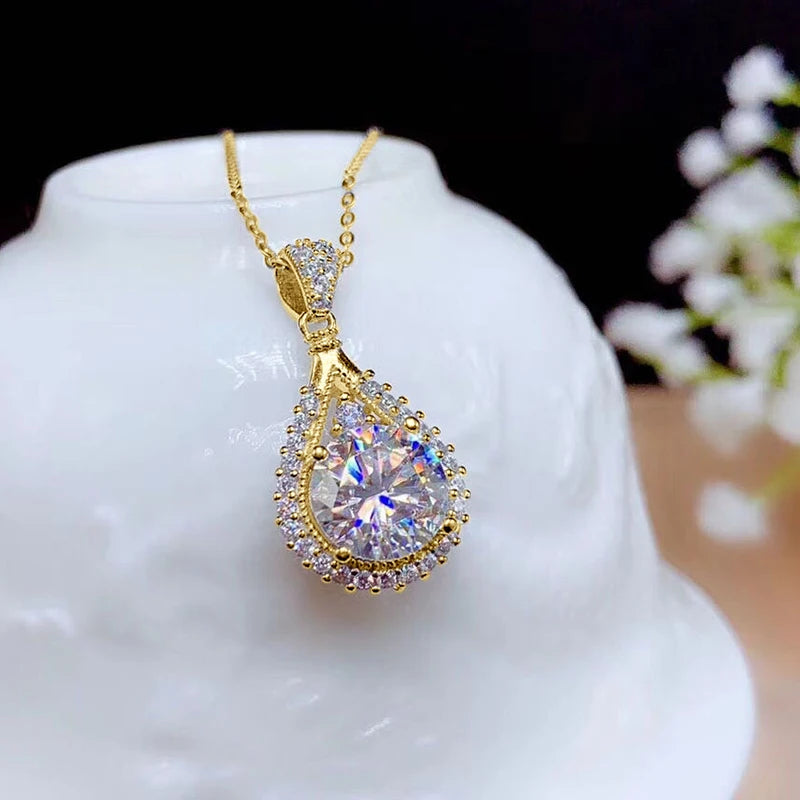 OXTAO 18 Karat Weißgold Moissanit Wassertropfen Halskette Anhänger Damenschmuck Zertifiziertes 925er Sterlingsilber Jubiläumsgeschenk