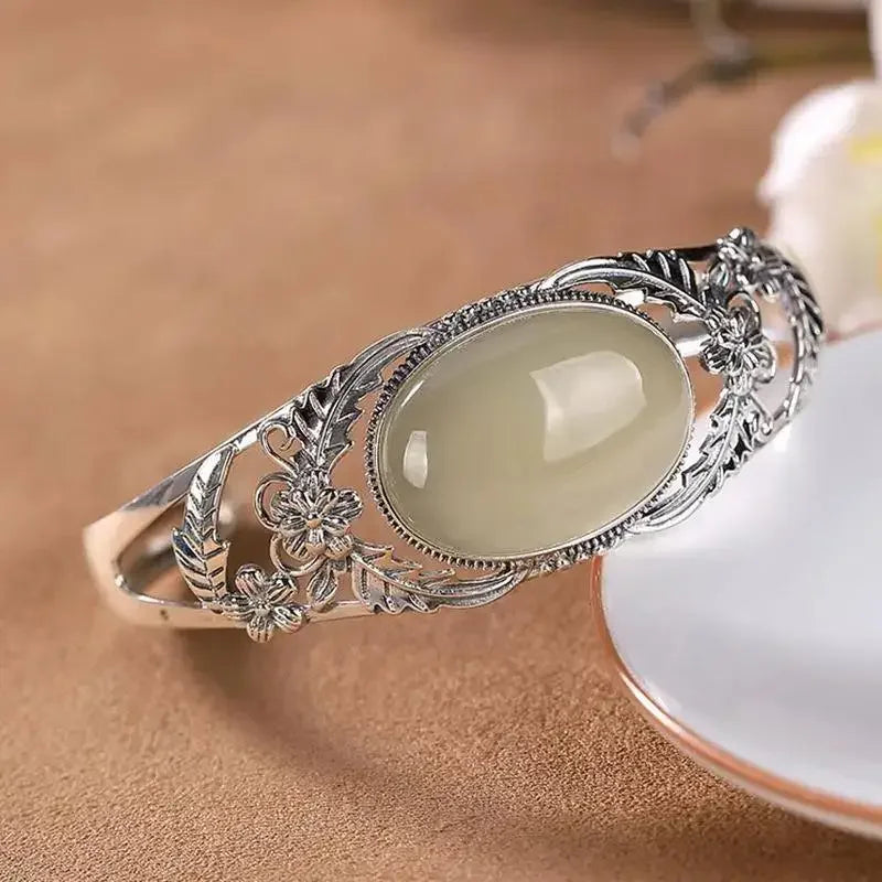 Vintage Silber eingelegte natürliche Hetian Jade Blume Hohl Armreifen für Frauen eleganten Ethno-Stil Hochzeit Verlobung Schmuck