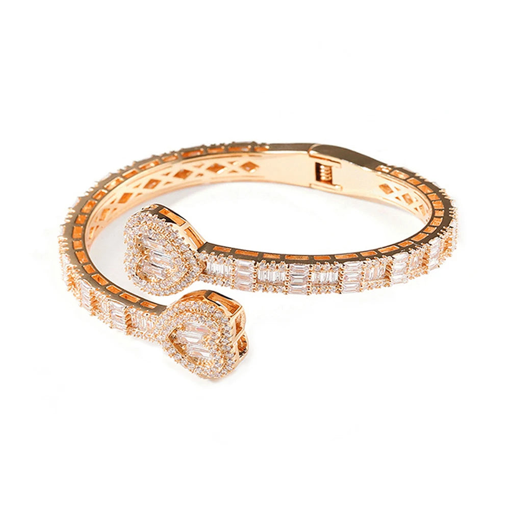 Neue Iced Out Bling Schmetterling Herz Armband Silber Farbe CZ Zirkon Oval Charme Geöffnet Armreif Für Männer Frauen Hiphop Luxus schmuck