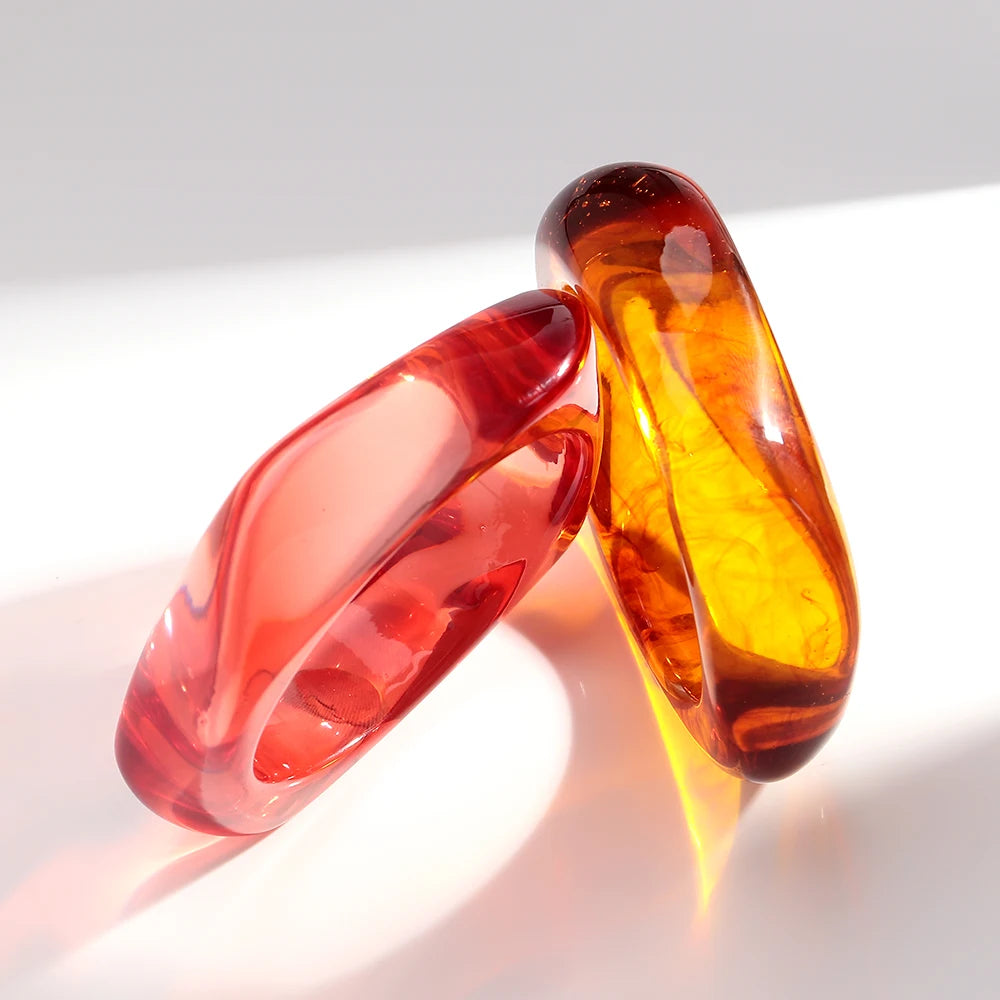 Vintage Acryl große bunte geometrische unregelmäßige Armreifen für Frauen trendige Harz breite Manschette Armreifen Armbänder 2025, Modeschmuck