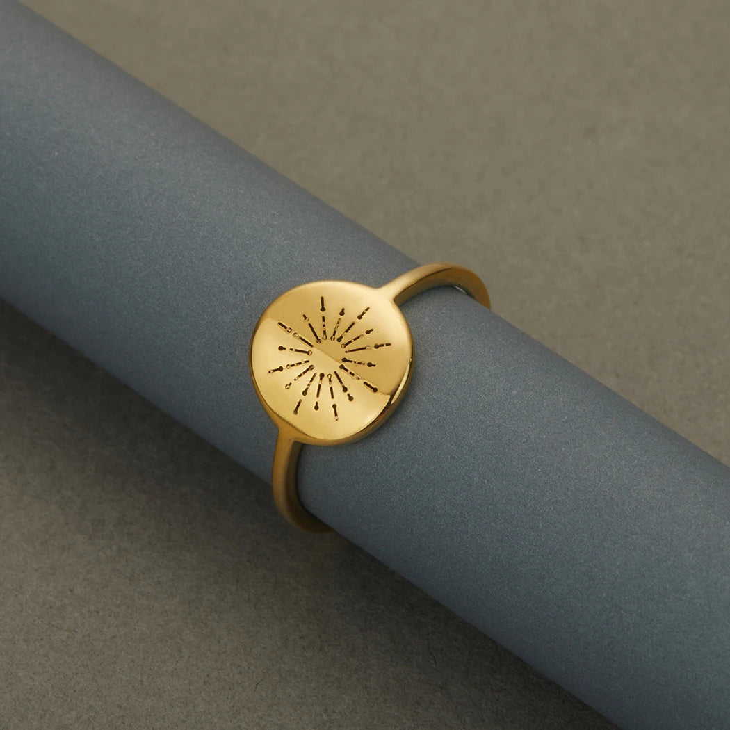 Initial minimalist ischen Edelstahl Starburst der Sonne Tarot Ring für Frauen Männer zierliche ovale Aussage Schmuck Geschenk