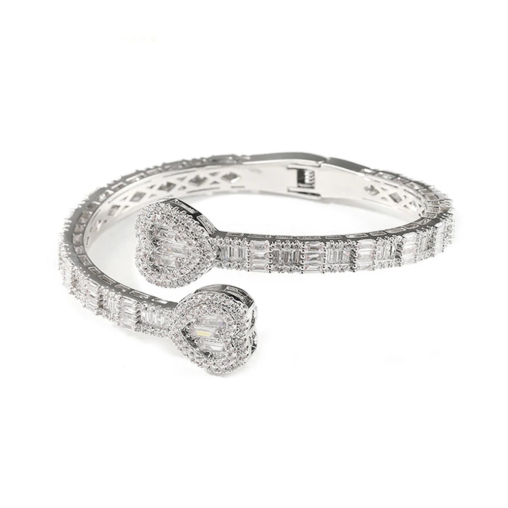 Neue Iced Out Bling Schmetterling Herz Armband Silber Farbe CZ Zirkon Oval Charme Geöffnet Armreif Für Männer Frauen Hiphop Luxus schmuck