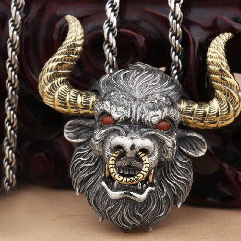 Retro dominierende Tier Stierkopf Anhänger Stier Teufel Halskette für Männer Punk Hip Hop coole Motorrad fahren Glück Zubehör