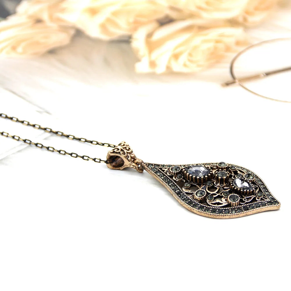 Sunspicems Einzigartige Graue Kristall Anhänger Halskette Für Frauen Antik Gold Farbe Vintage-Schmuck Party Zubehör Luxus Geschenke
