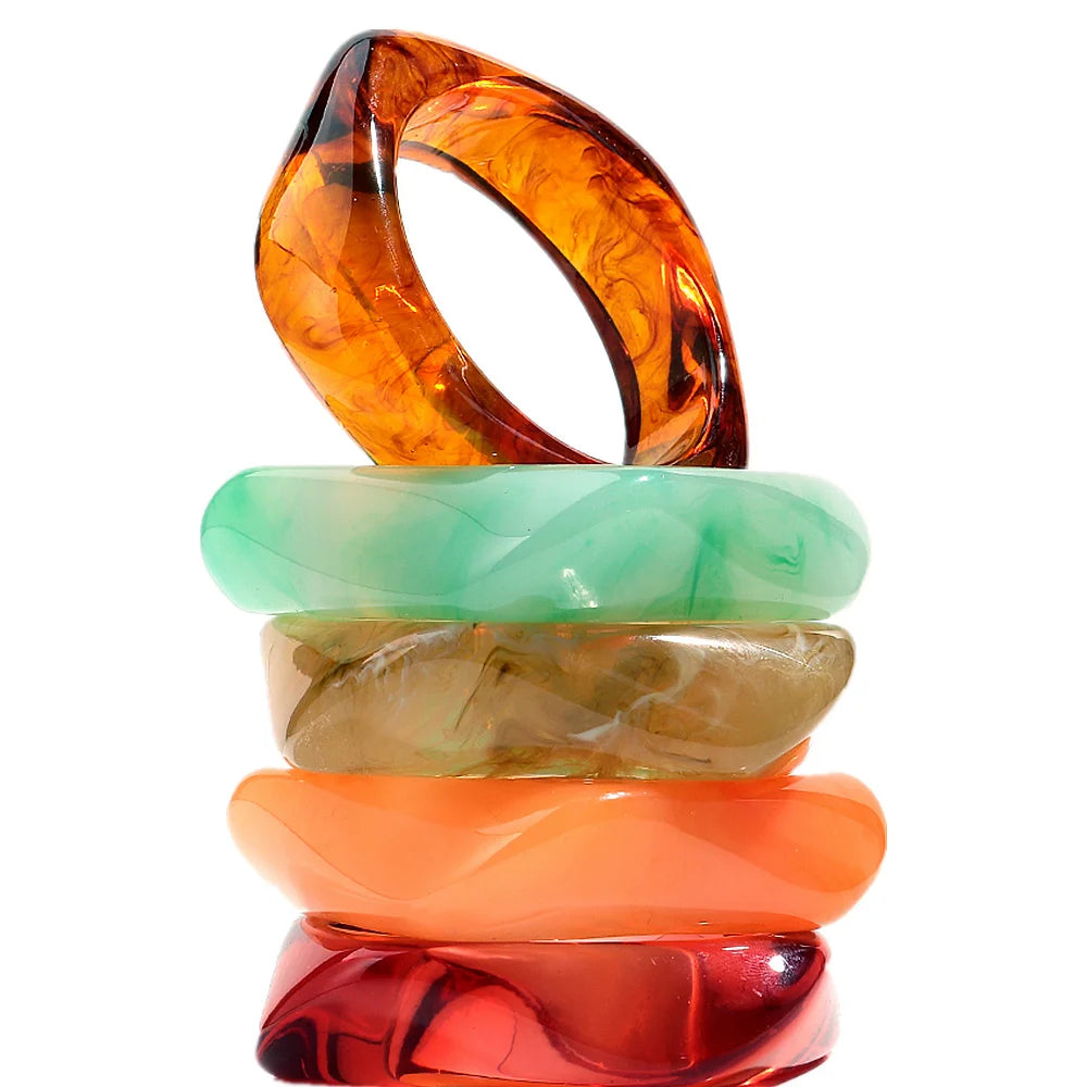 Vintage Acryl große bunte geometrische unregelmäßige Armreifen für Frauen trendige Harz breite Manschette Armreifen Armbänder 2025, Modeschmuck