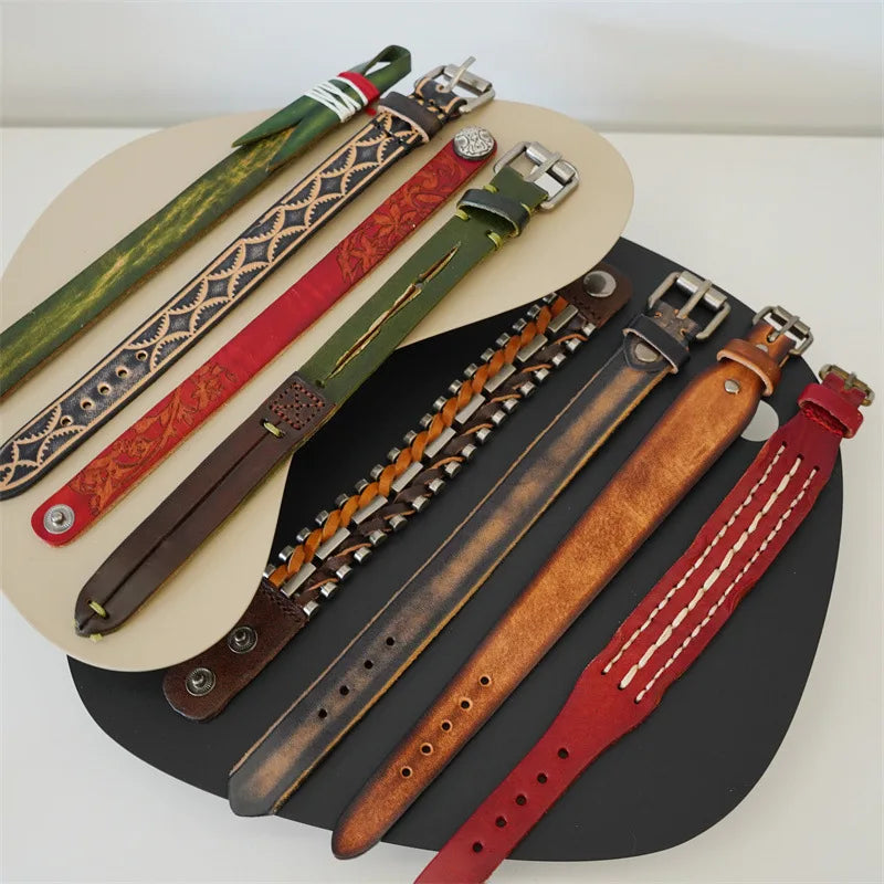 MKENDN Vintage pflanzlich gegerbtes Rindsleder-Manschettenarmband für Männer und Frauen, Punk-Armreif, geriebenes Distressed-Denim-farbiges Armband
