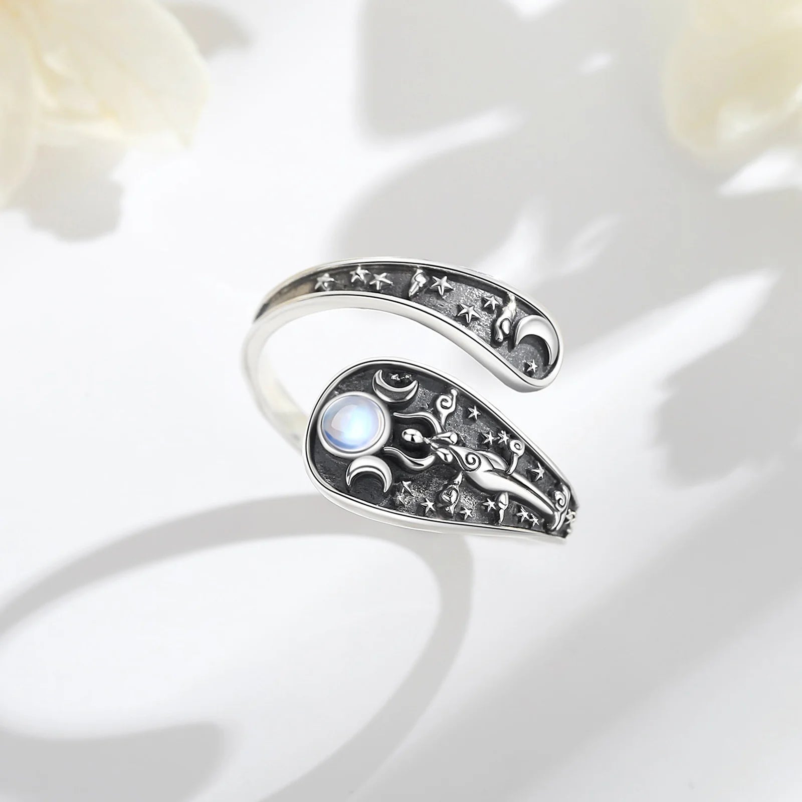 Eudora Verstellbarer Ring aus 925er-Sterlingsilber mit dreifacher Mondgöttin, Mondstein, Hekate, Amulett, Löffelring, Vintage-Schmuck, Geschenk für Frauen